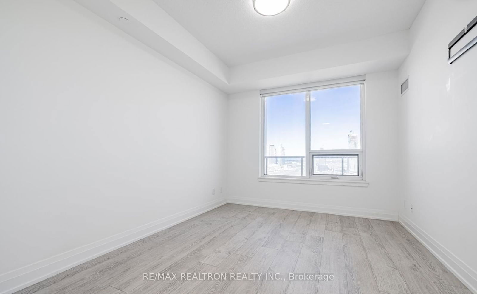 2087 Fairview St, unit 604 for rent - image #17