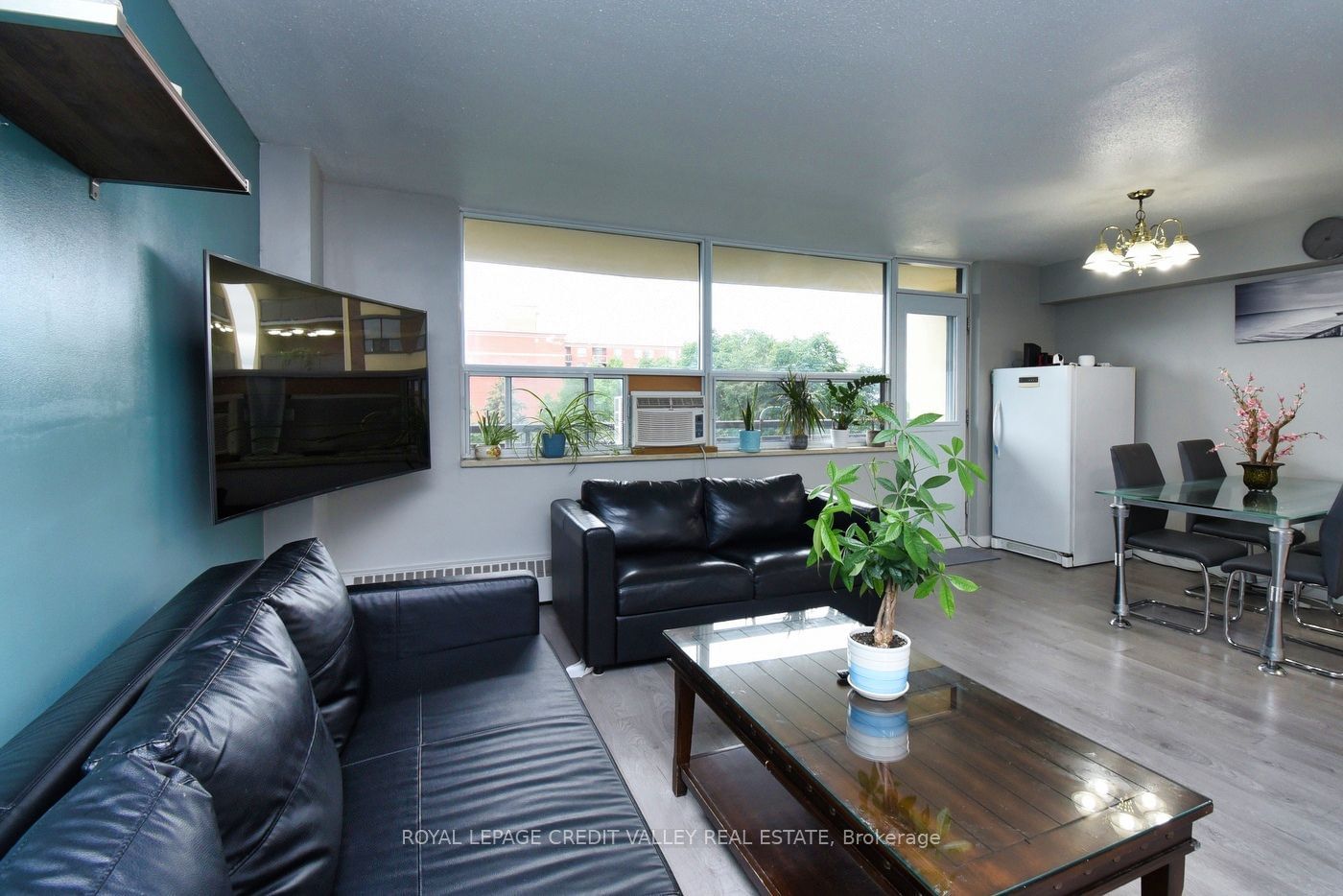 5 Frith Rd, unit 410 for sale - image #6