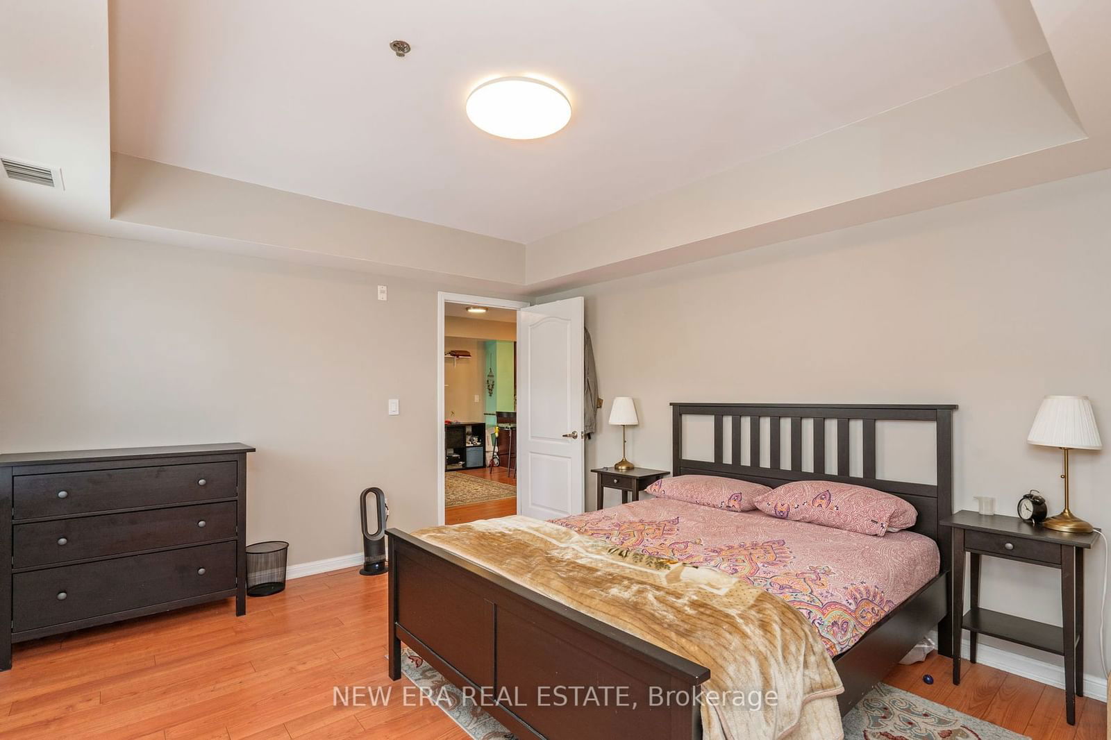 70 Baycliffe Cres, unit 212 for sale - image #23