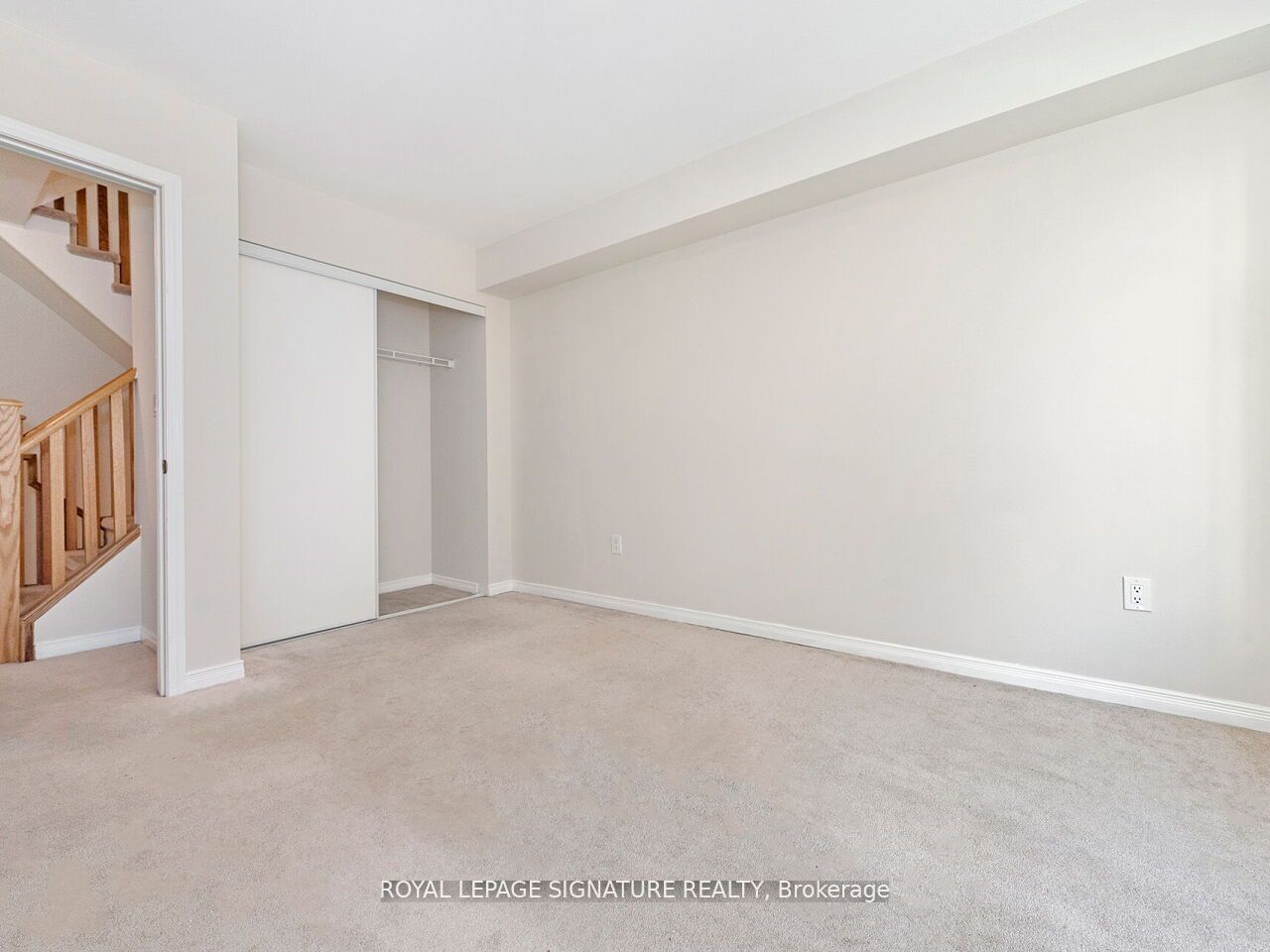 35 Applewood Lane, unit 61 for sale - image #19