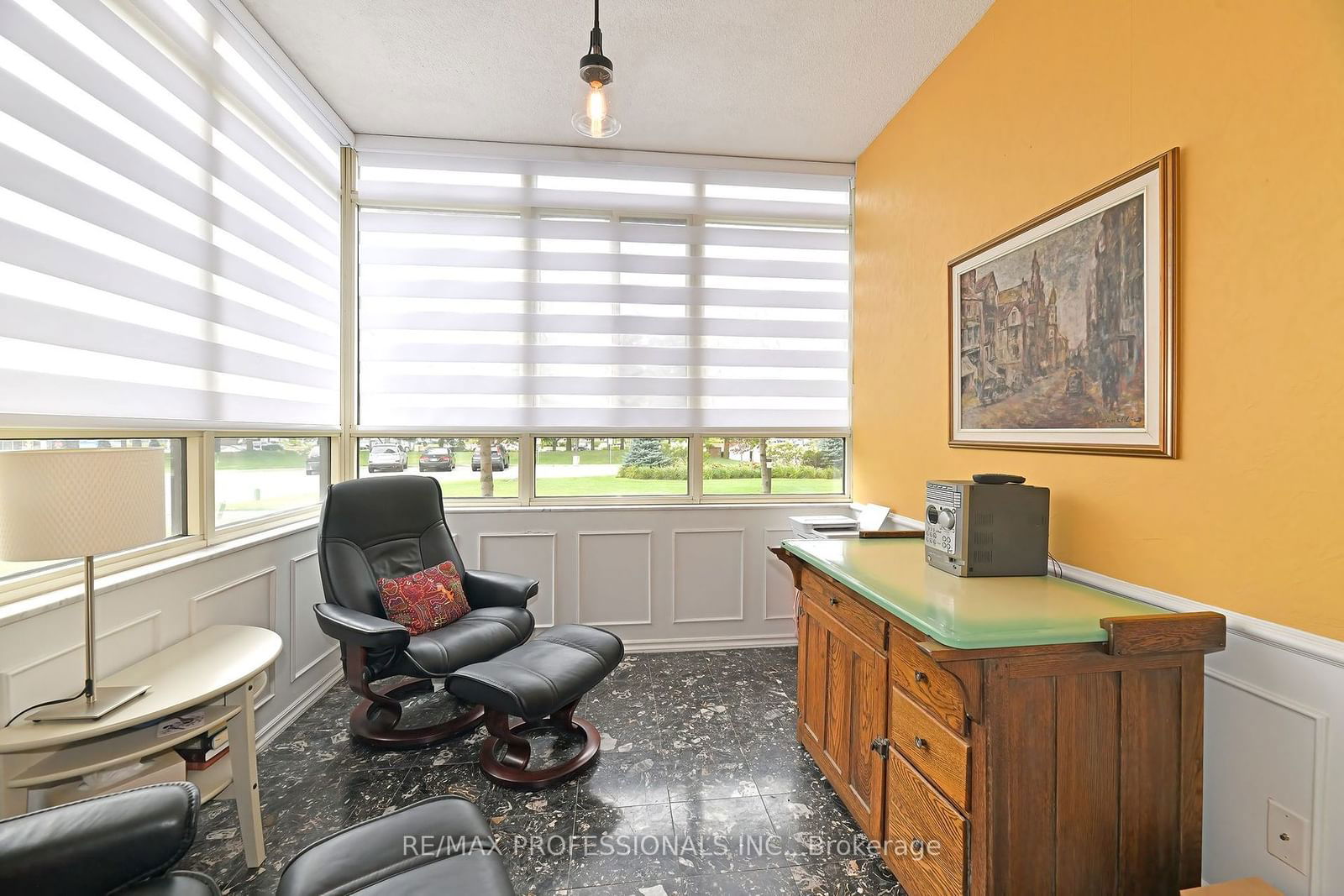 100 County Court Blvd, unit 103 for sale - image #9