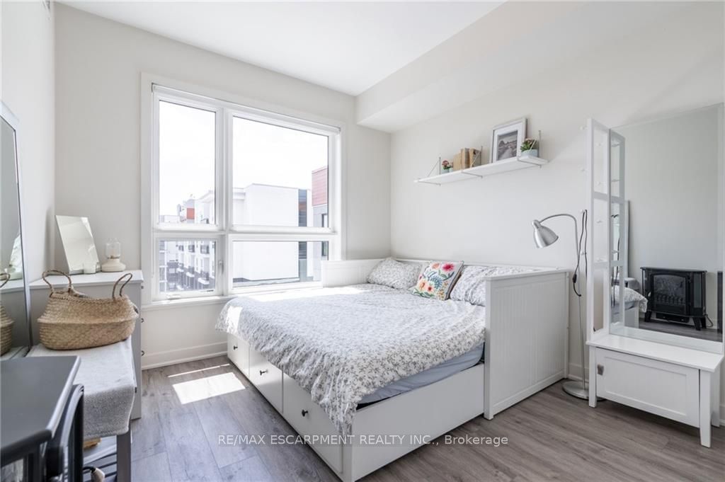 340 Plains Rd E, unit 512 for sale - image #7