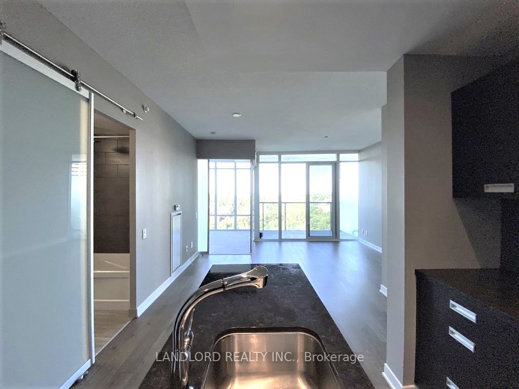 88 Park Lawn Rd, unit 1503 for rent - image #4