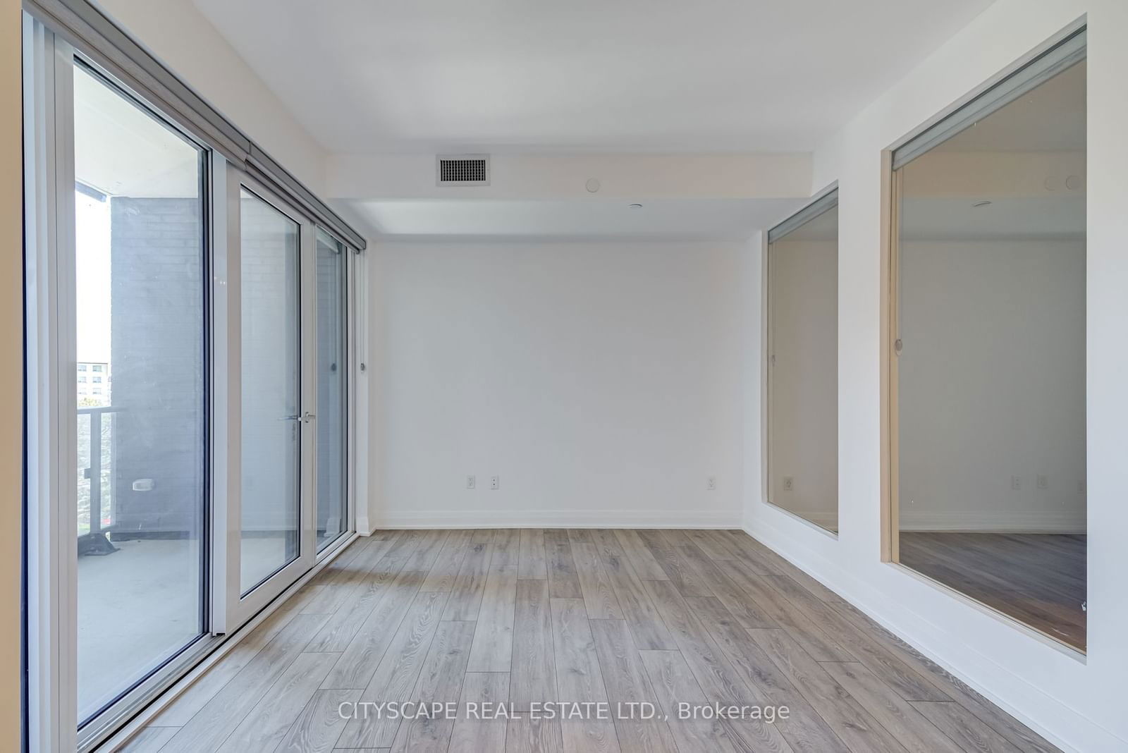 21 Park St E, unit 601 for rent - image #11