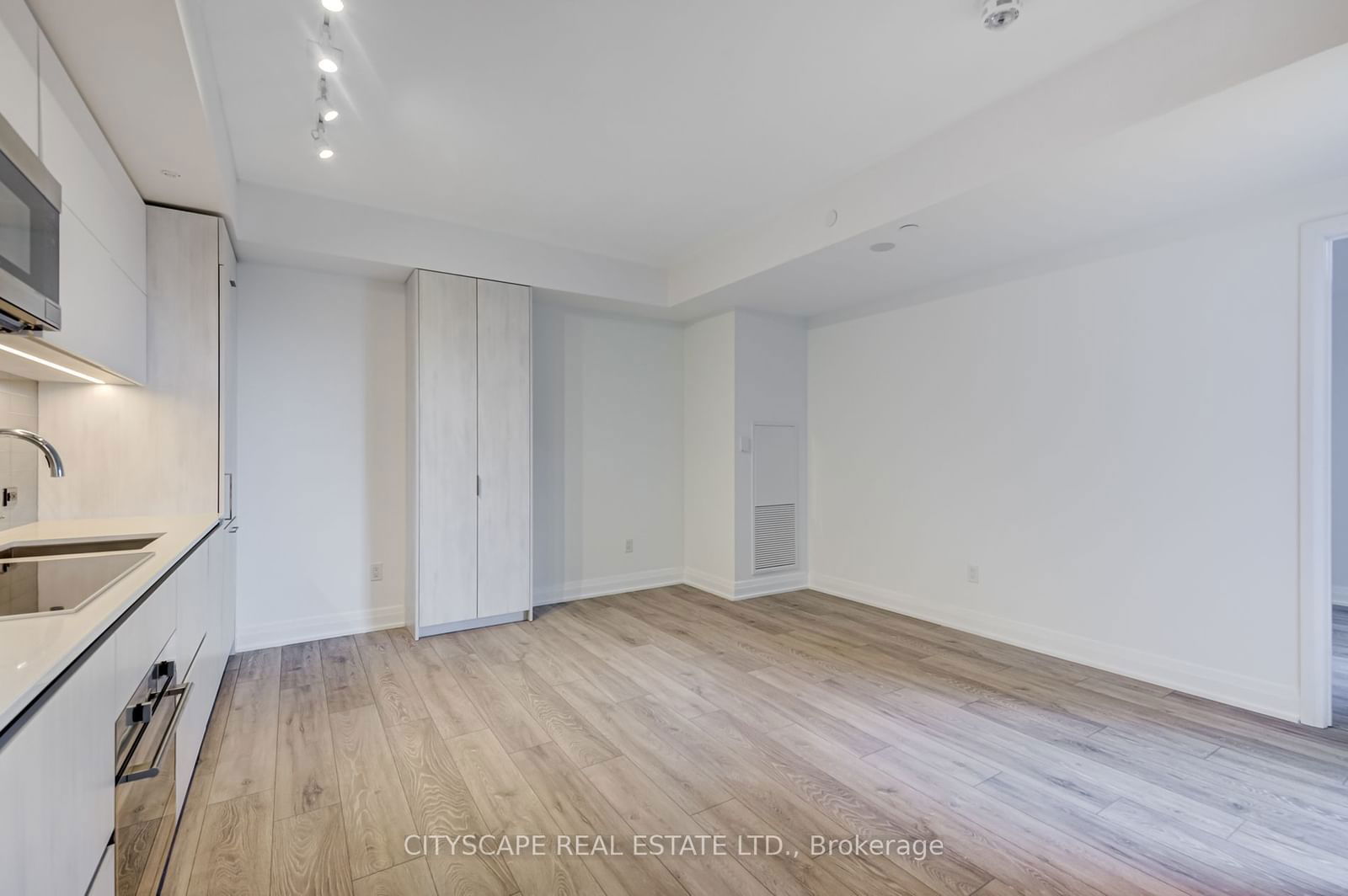 21 Park St E, unit 601 for rent - image #13