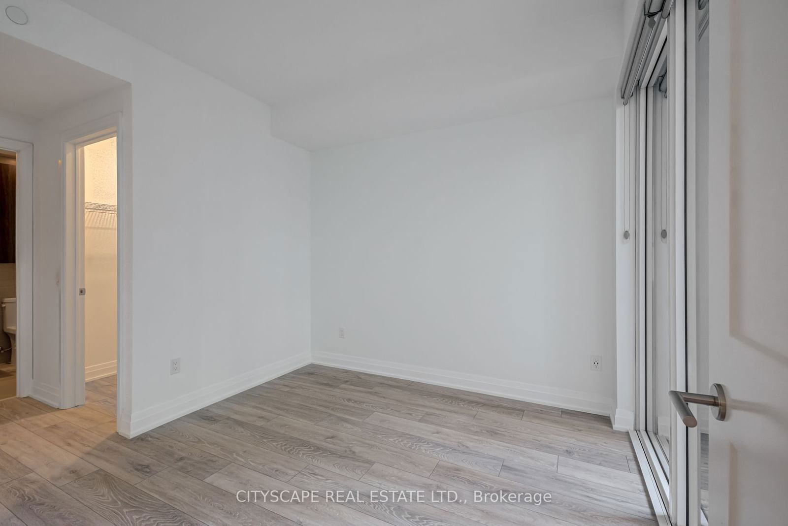 21 Park St E, unit 601 for rent - image #20