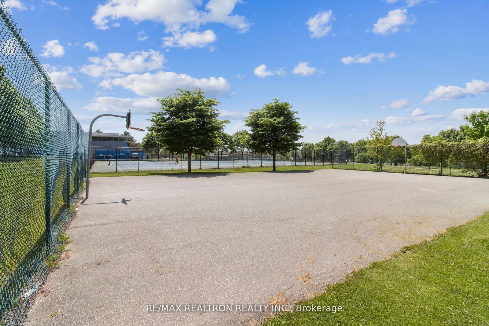 80 Grandravine Dr N, unit 703 for sale - image #37