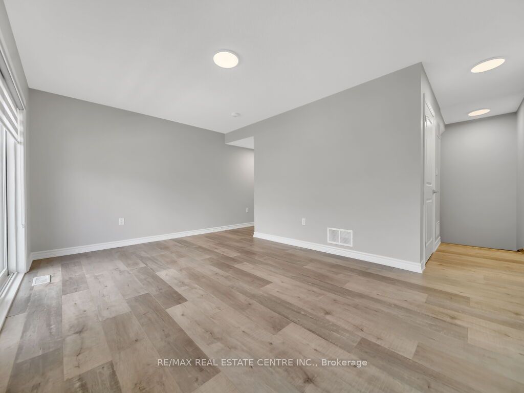 445 Ontario St S, unit 89 for sale - image #22