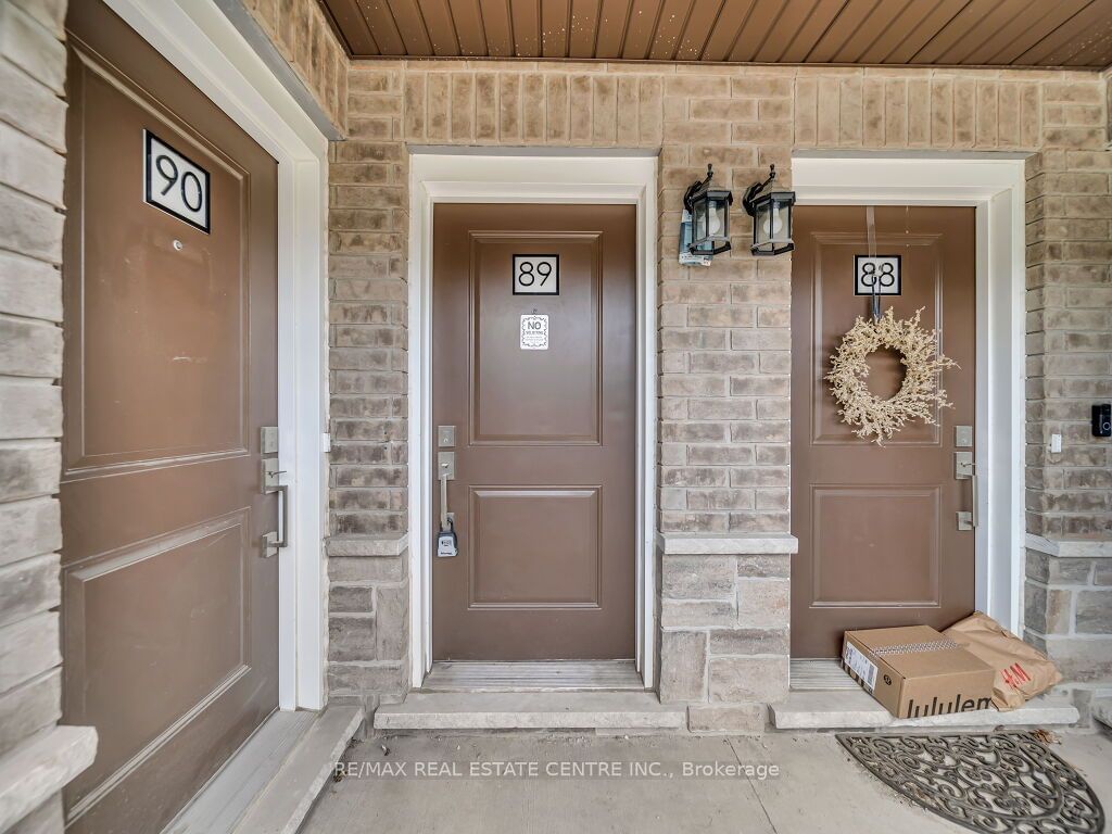 Abbeys on the Sixteenth Townhomes, Milton, Toronto