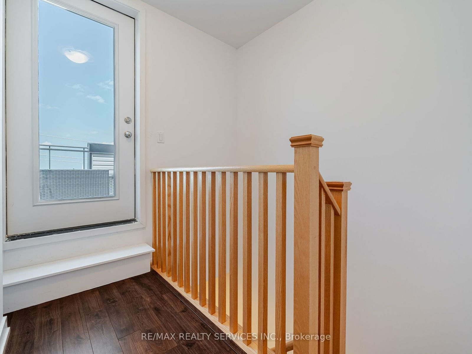 867 Wilson Ave, unit 3A for sale