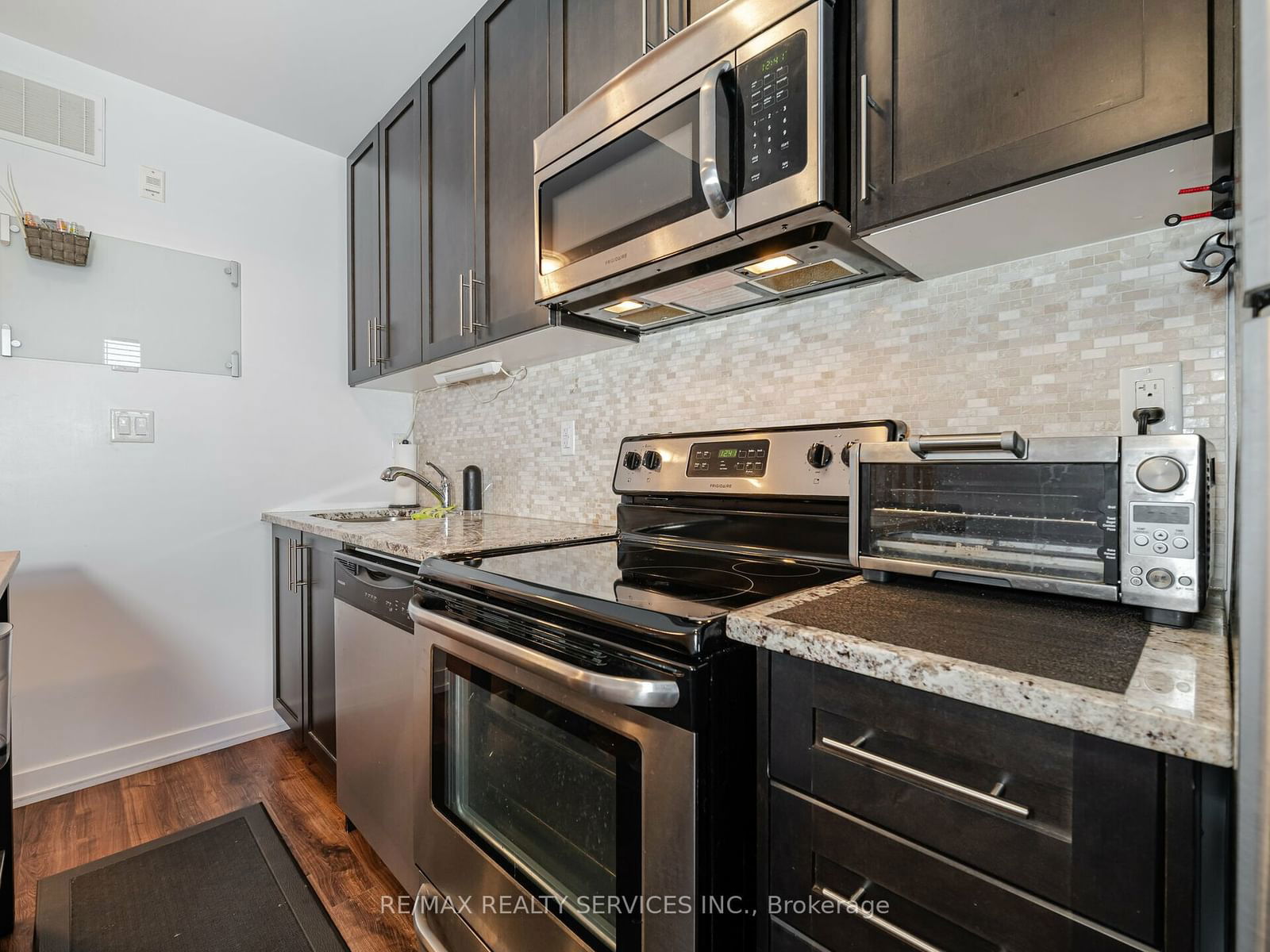 867 Wilson Ave, unit 3A for sale - image #8