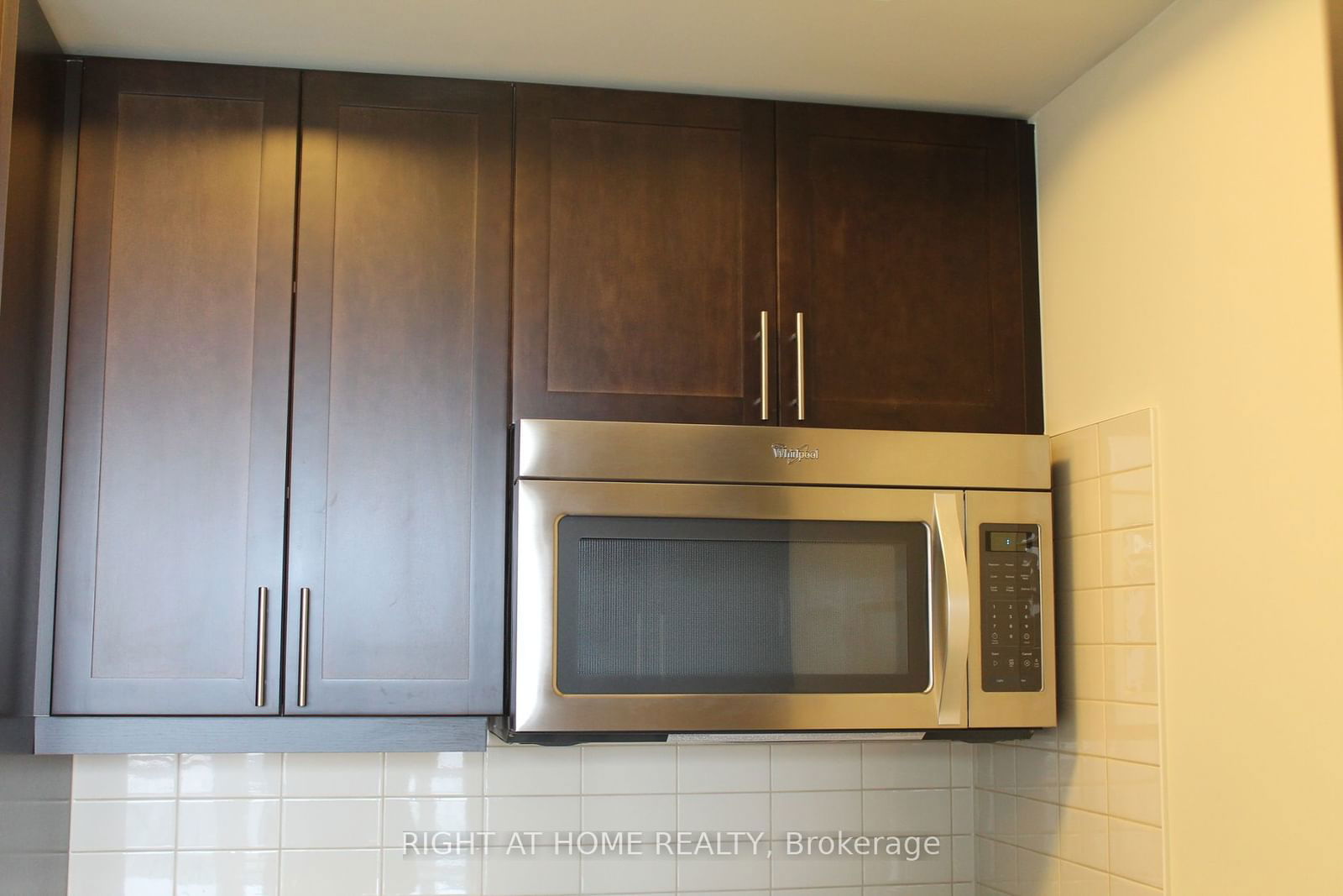 2 Eva Rd, unit 2922 for rent - image #10