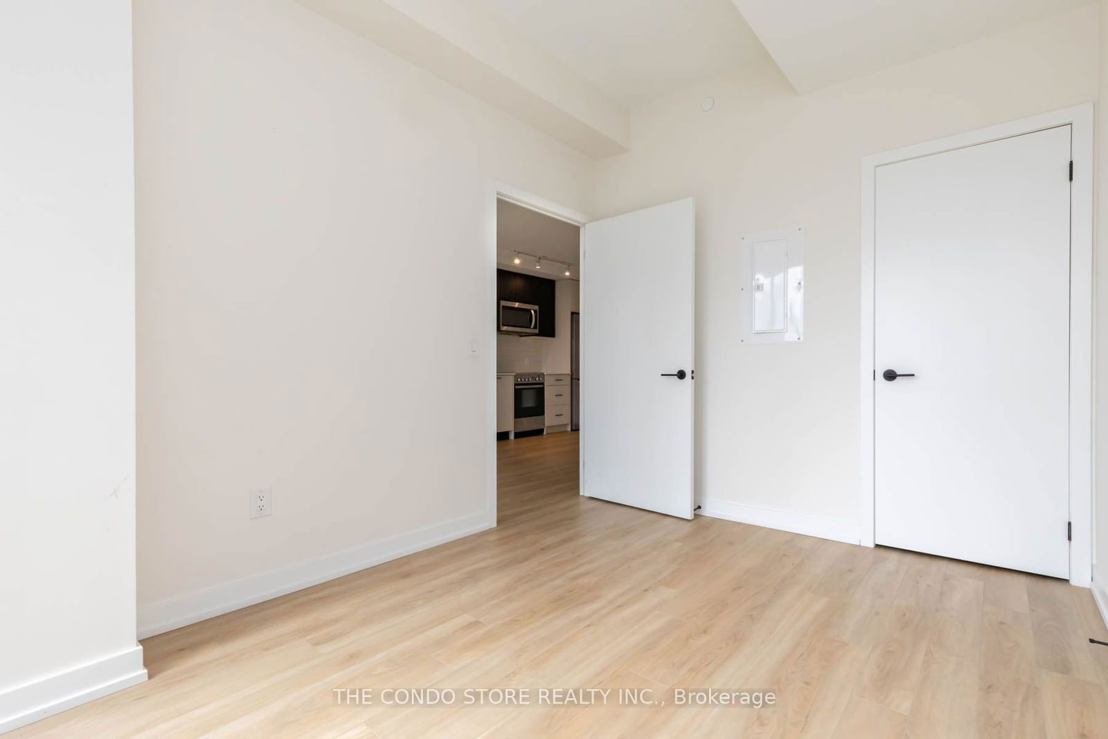 2300 St. Clair Ave W, unit 624 for sale