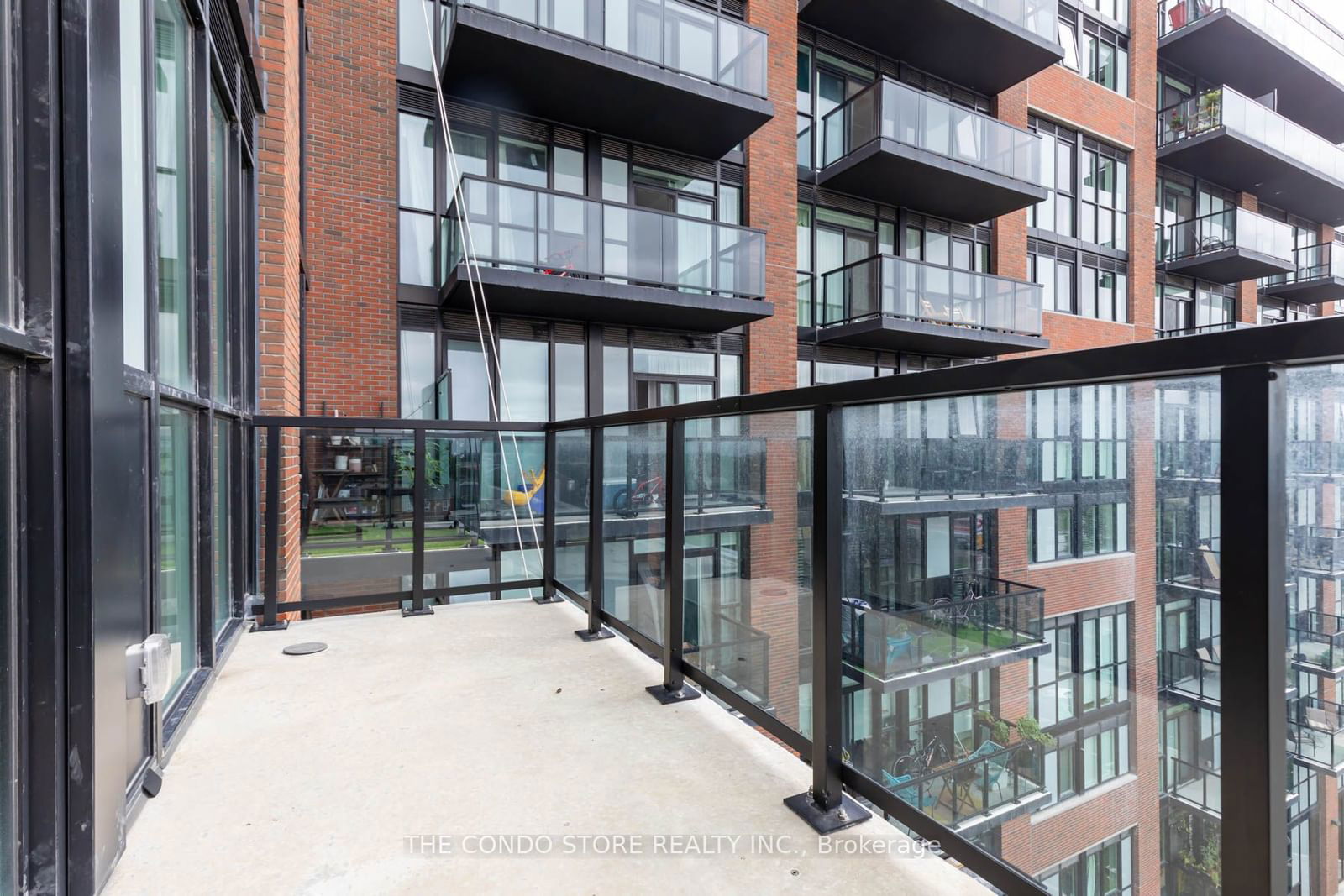 2300 St. Clair Ave W, unit 624 for sale