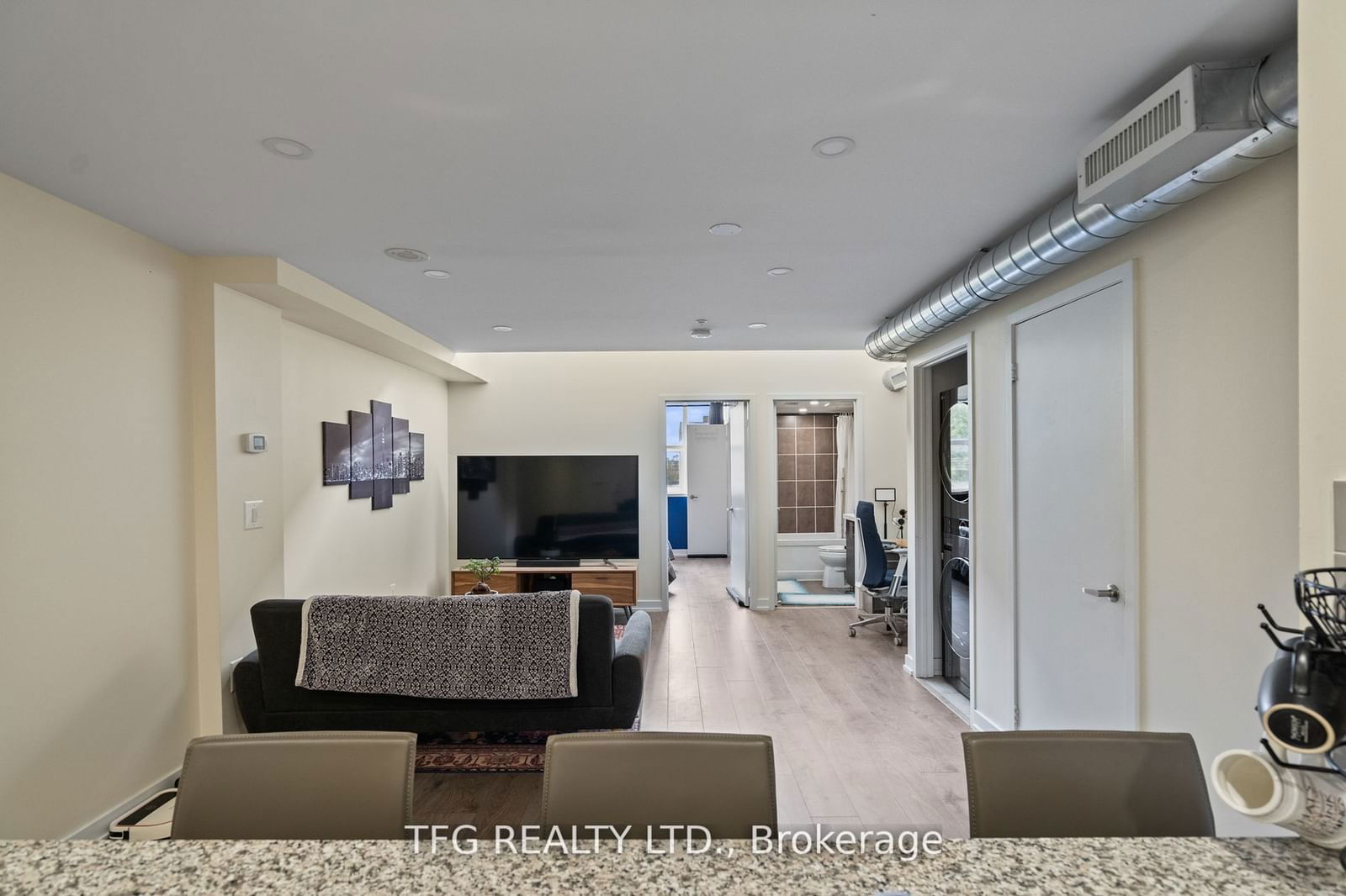 1410 Dupont St, unit 318 for sale - image #10