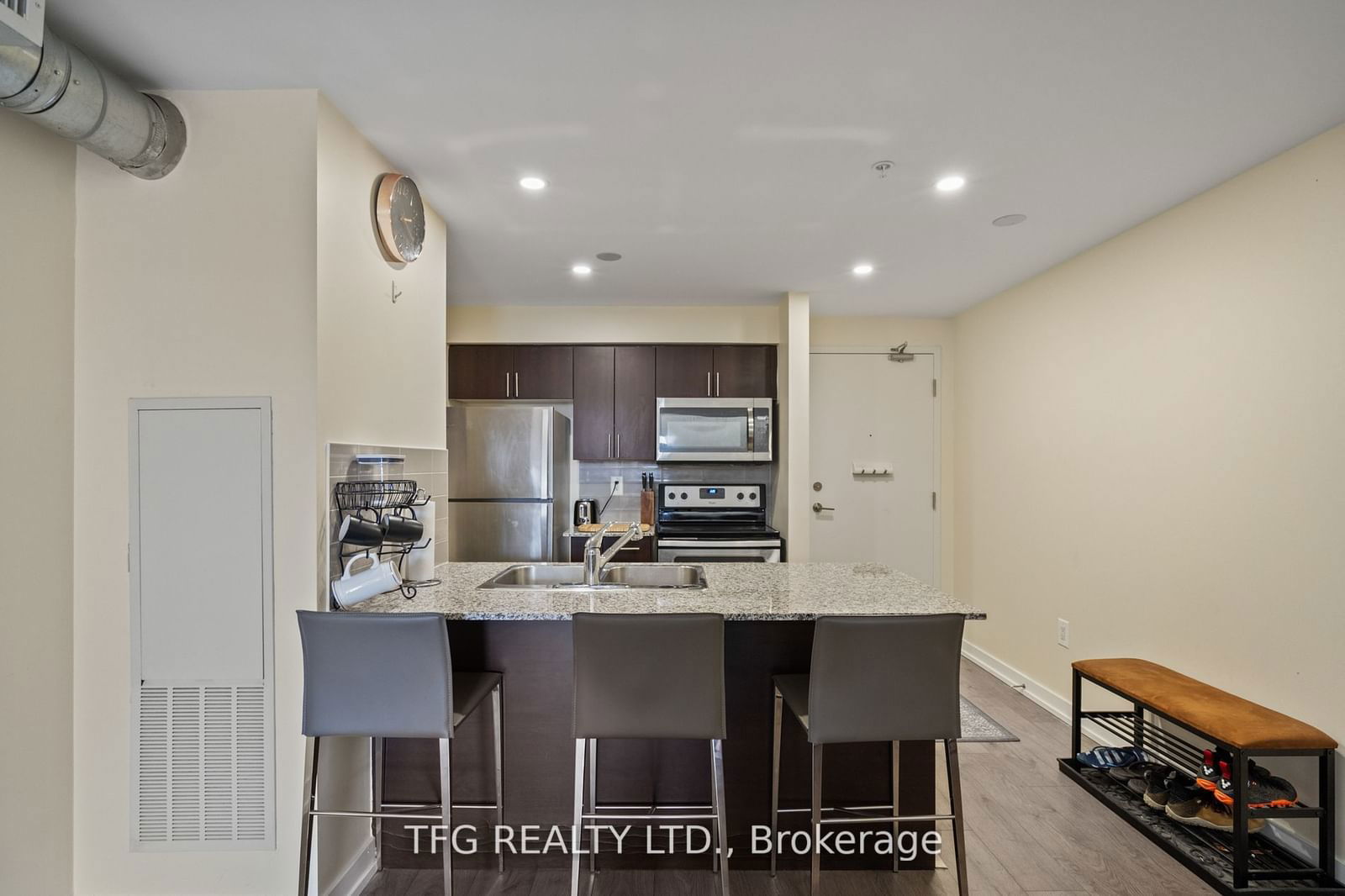 1410 Dupont St, unit 318 for sale - image #13