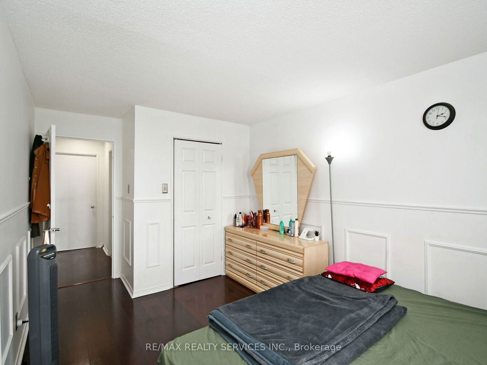 115 Hillcrest Ave, unit PH 14 for sale - image #25