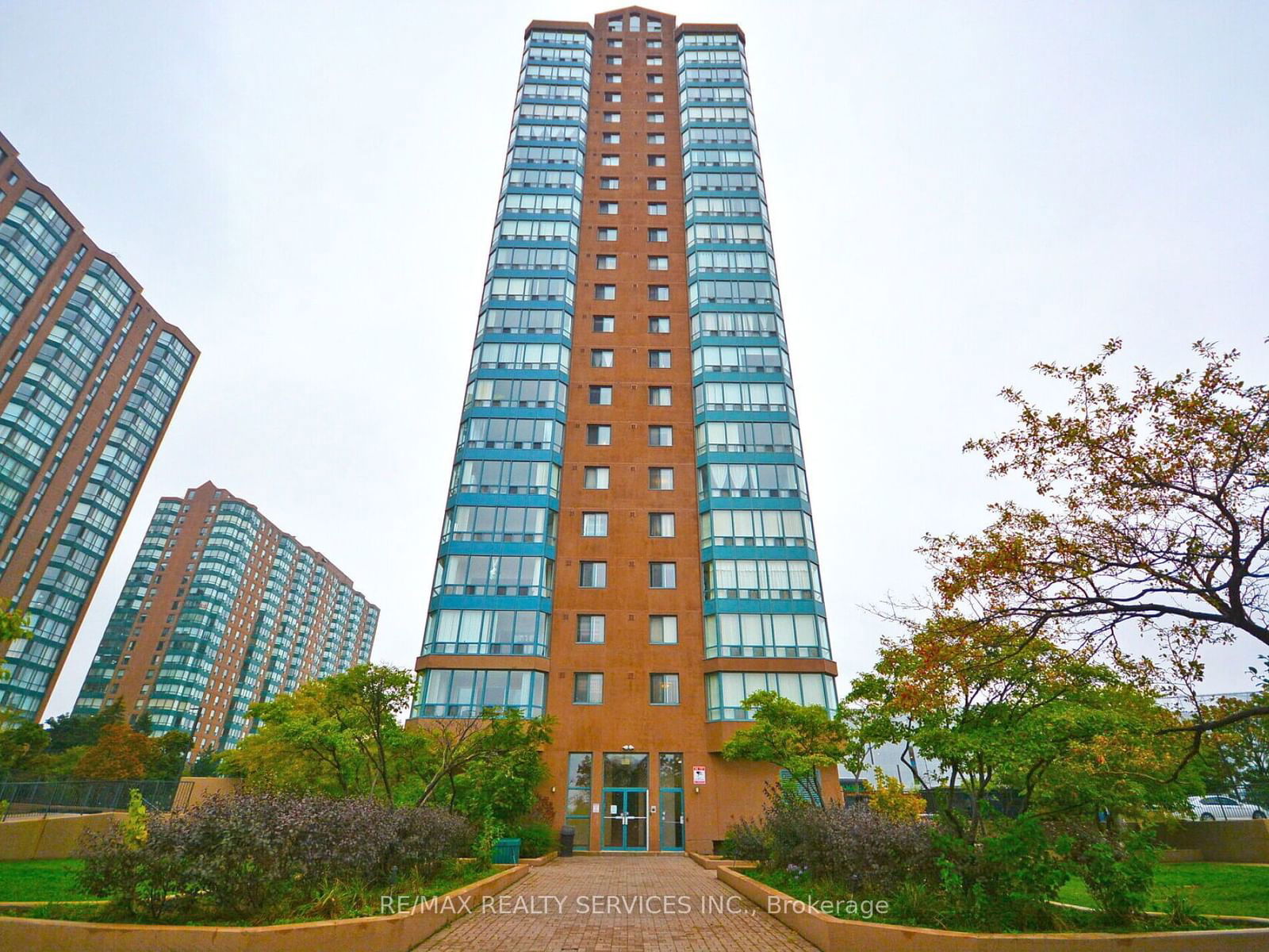 115 Hillcrest Ave, unit PH 14 for sale - image #35