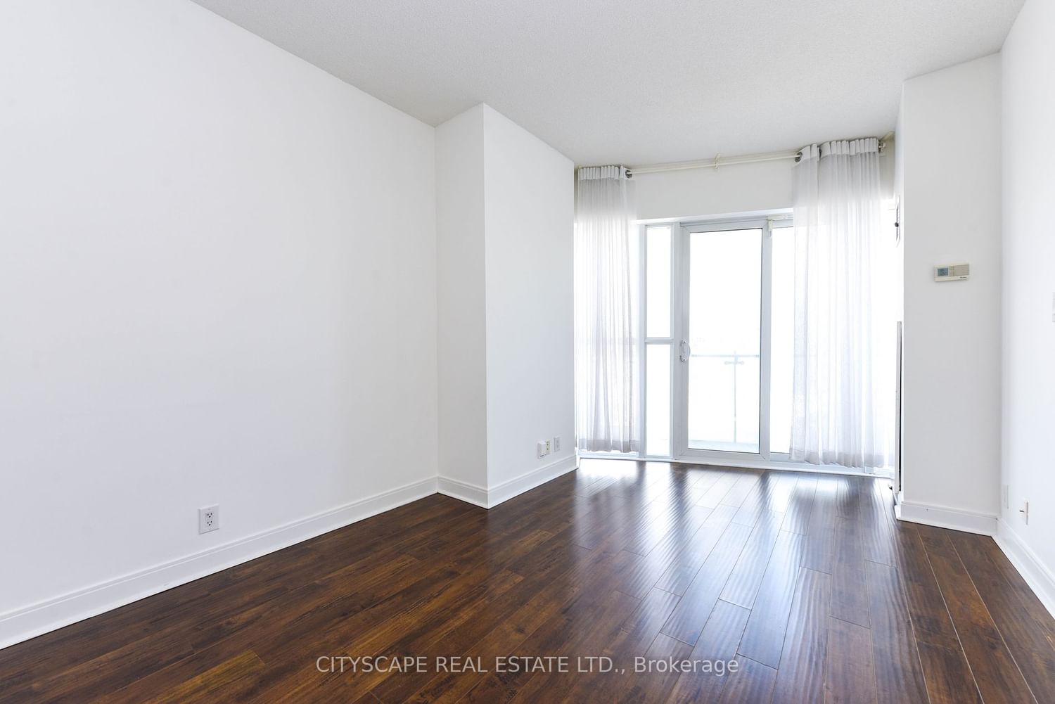 50 Absolute Ave, unit 610 for rent - image #10