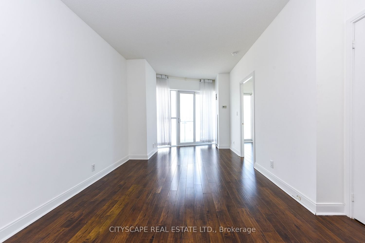 50 Absolute Ave, unit 610 for rent - image #11