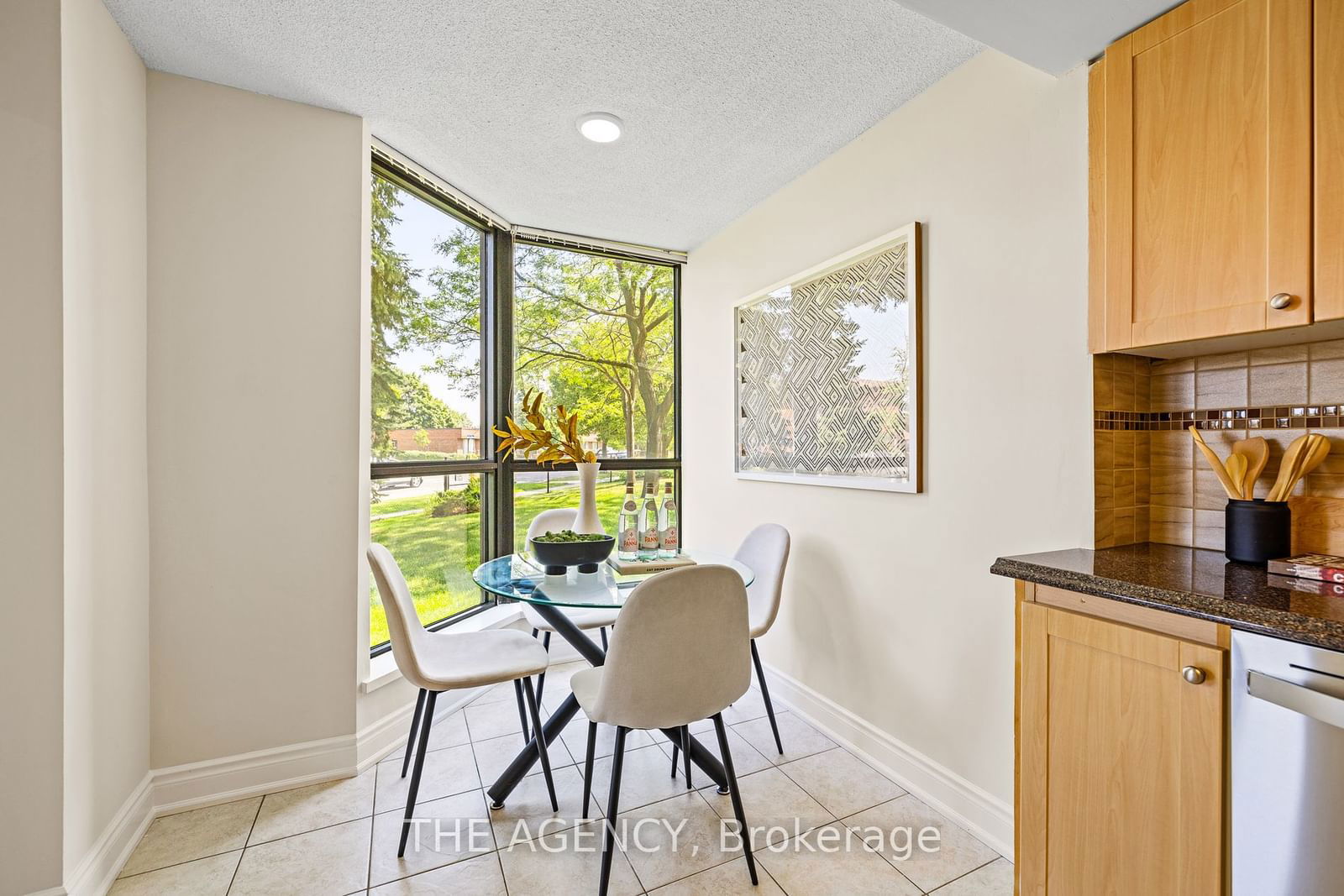 1155 Bough Beeches Blvd, unit 101 for sale - image #21