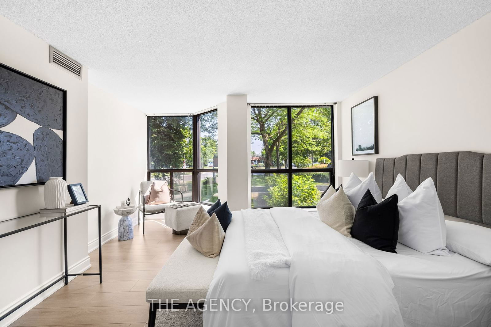 1155 Bough Beeches Blvd, unit 101 for sale - image #28