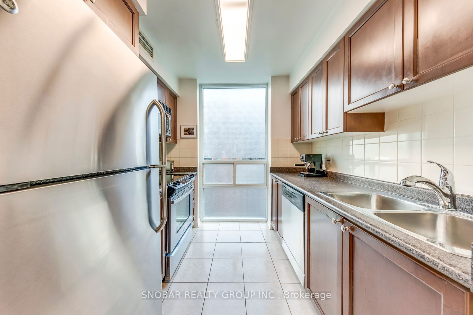 7 Michael Power Pl, unit 803 for sale - image #14