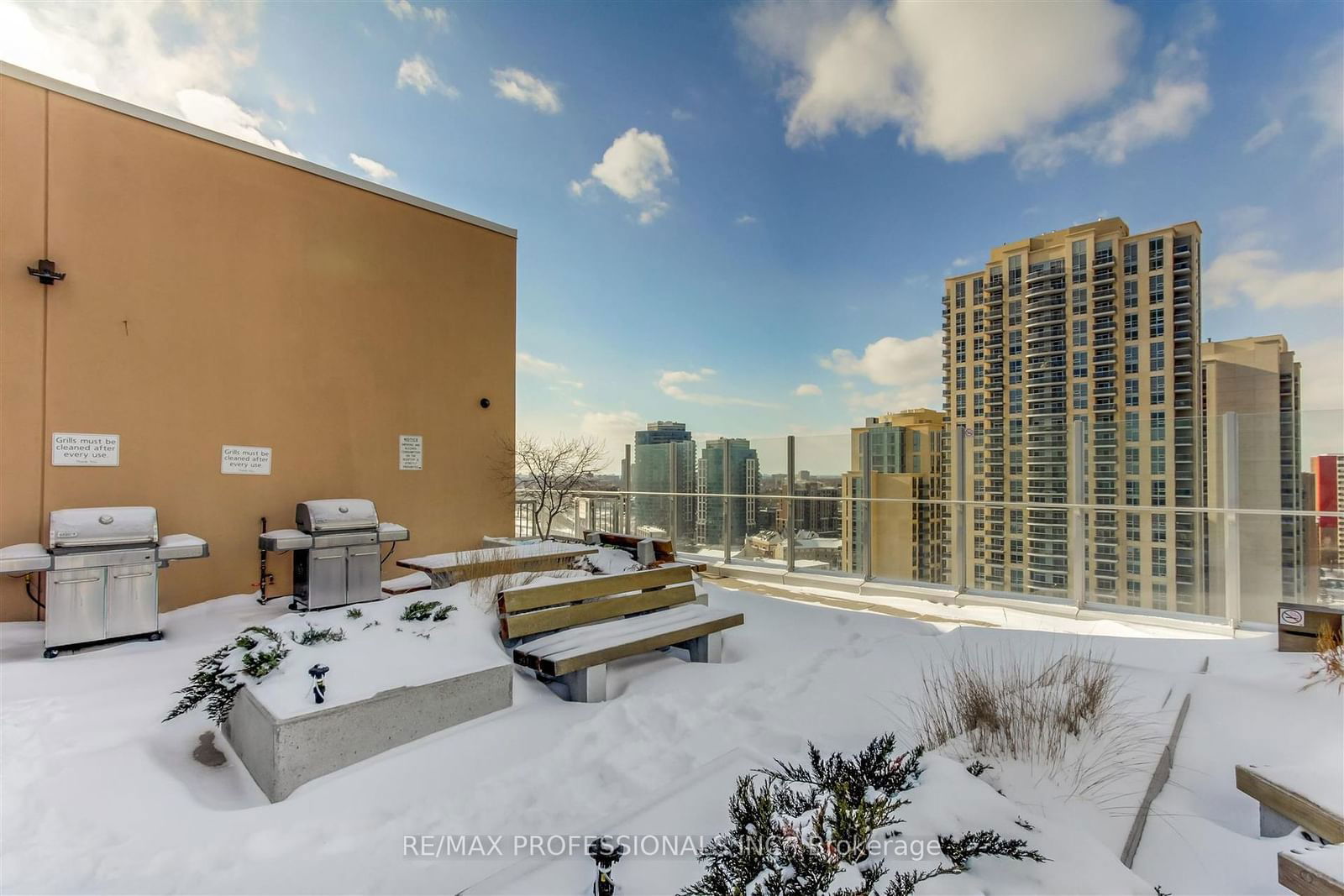 2 Fieldway Rd, unit 801 for sale - image #26