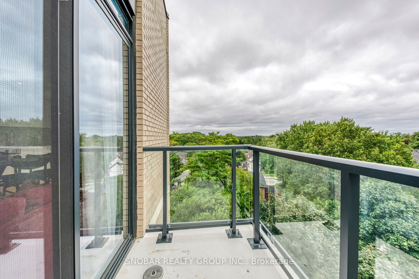 293 The Kingsway, unit 610 for sale - image #24