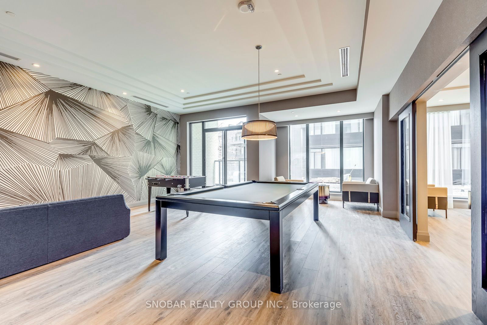 293 The Kingsway, unit 610 for sale