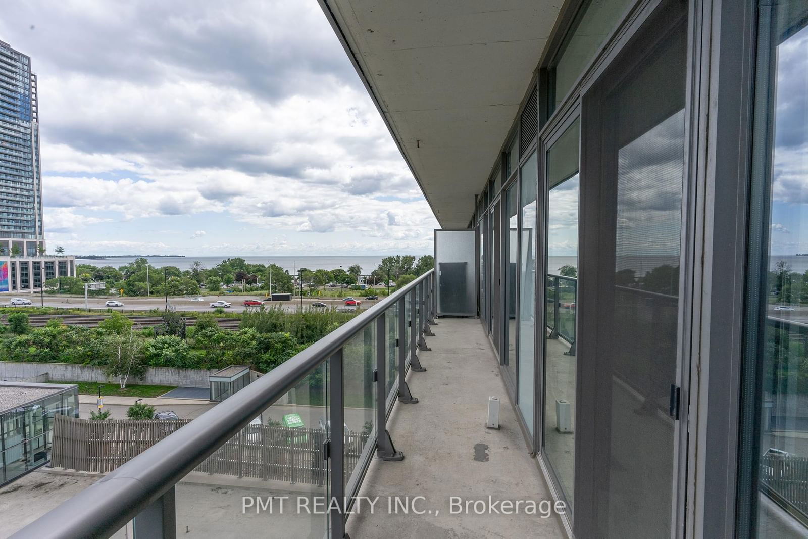 105 The Queensway, unit 616 for rent - image #13