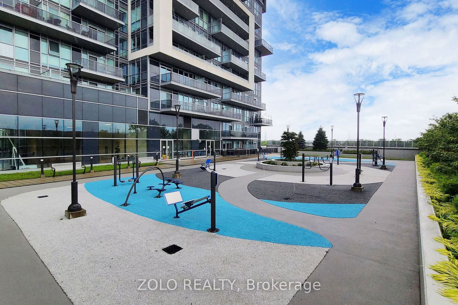 2093 Fairview St, unit 201 for sale - image #27