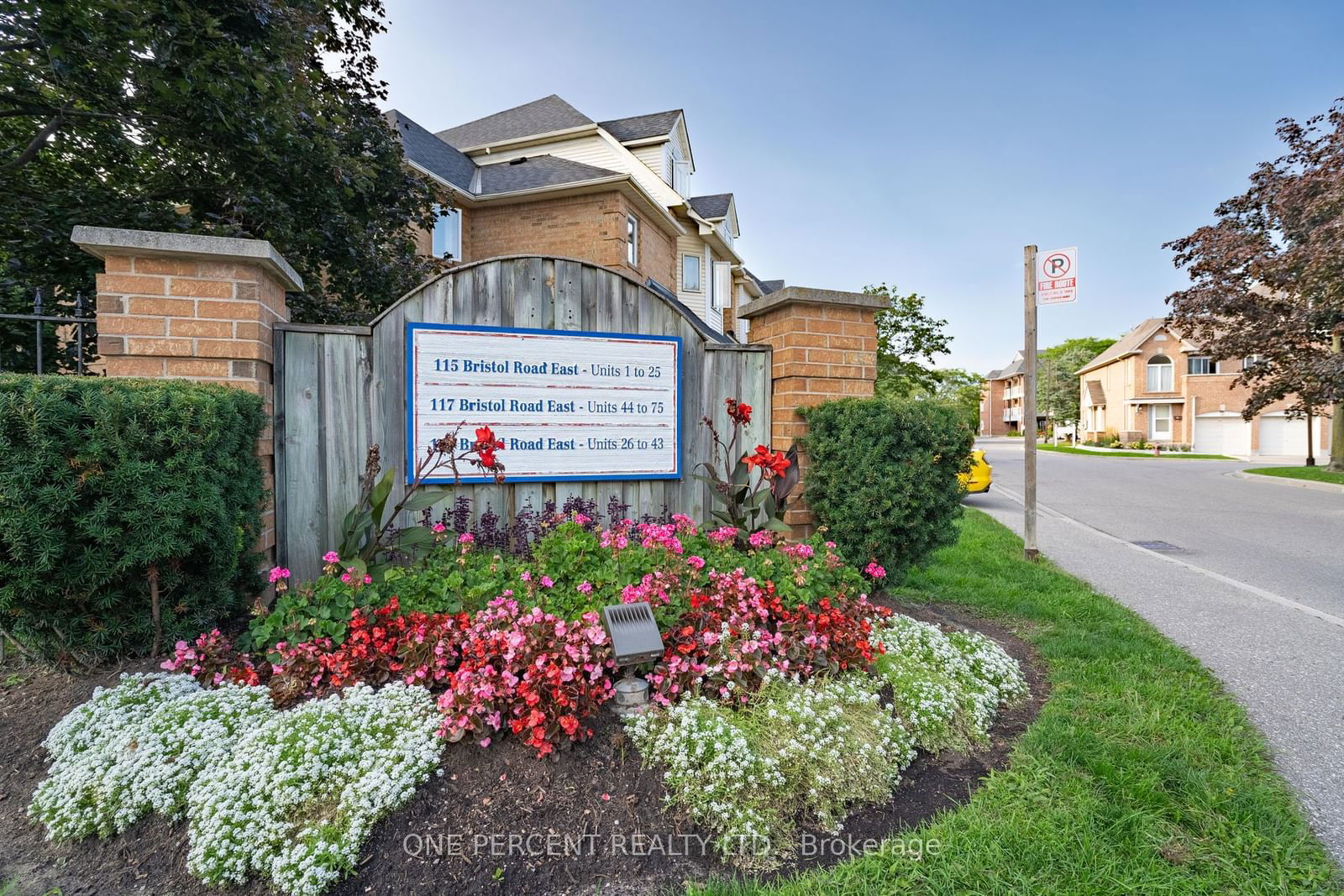 Bristol Road Townhomes, Mississauga, Toronto