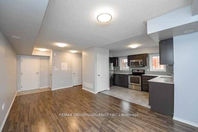 2496 Post Rd, unit 16 for rent - image #7