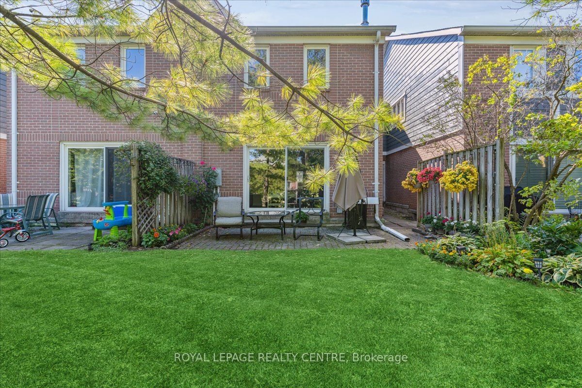 2205 South Millway Townhomes, Mississauga, Toronto