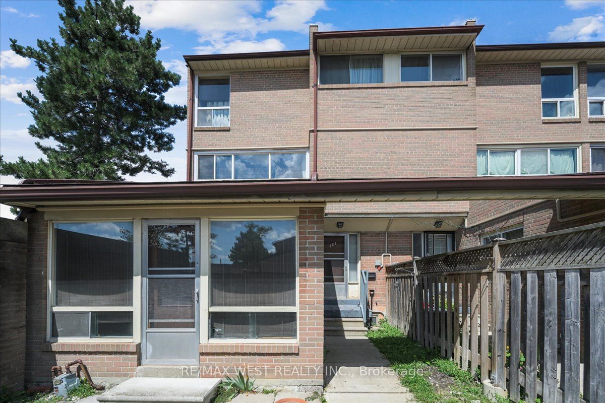 252 John Garland Blvd, unit 181 for sale - image #1