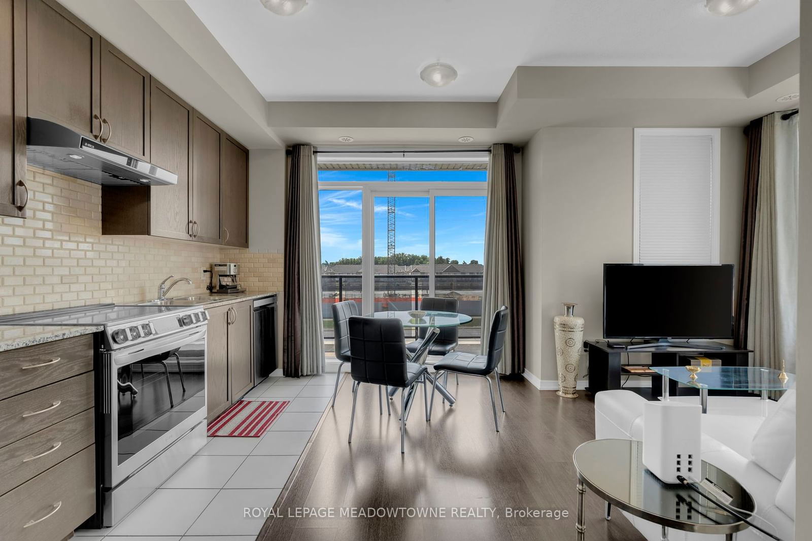 54 Sky Harbour Dr, unit 311 for sale - image #5