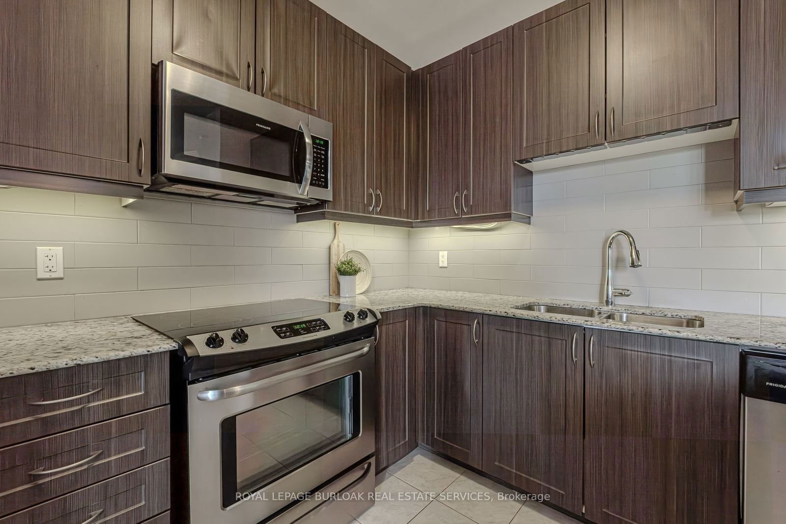 33 Whitmer St, unit 216 for sale - image #12