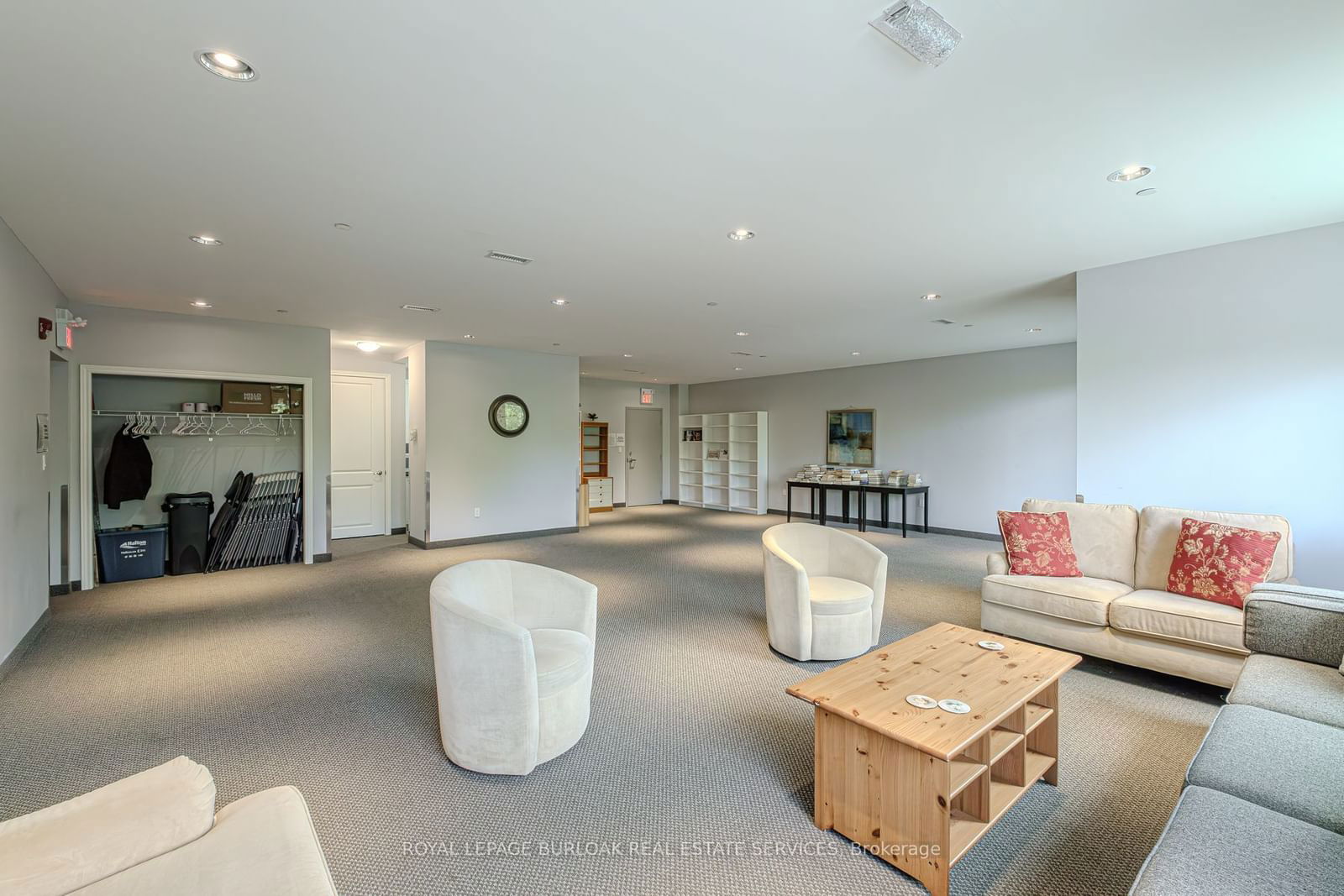 33 Whitmer St, unit 216 for sale - image #33