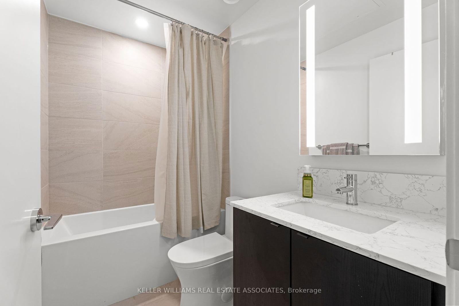 270 Dufferin St, unit 919 for sale - image #15