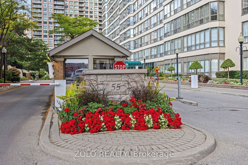 55 Elm Dr W, unit 101 for rent