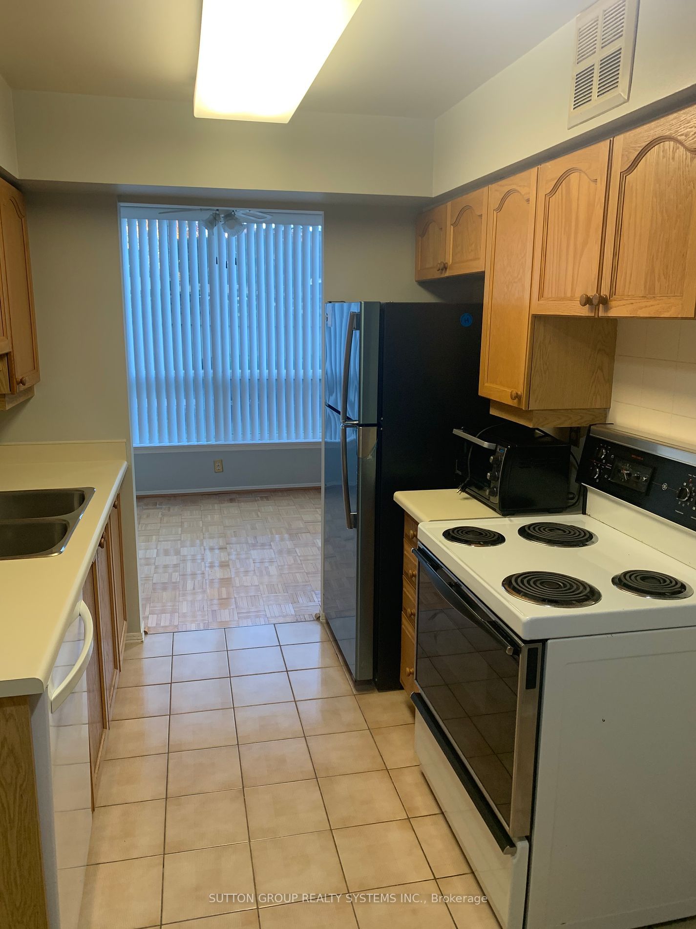 55 Elm Dr W, unit 101 for rent