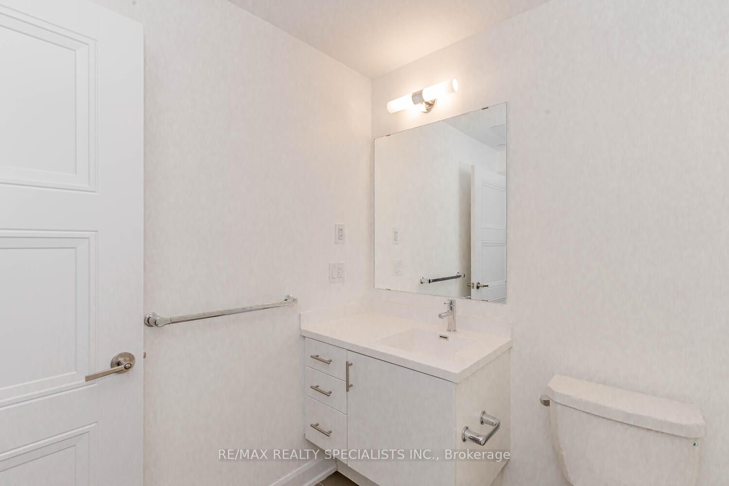 3200 William Coltson Ave, unit 726 for sale - image #30