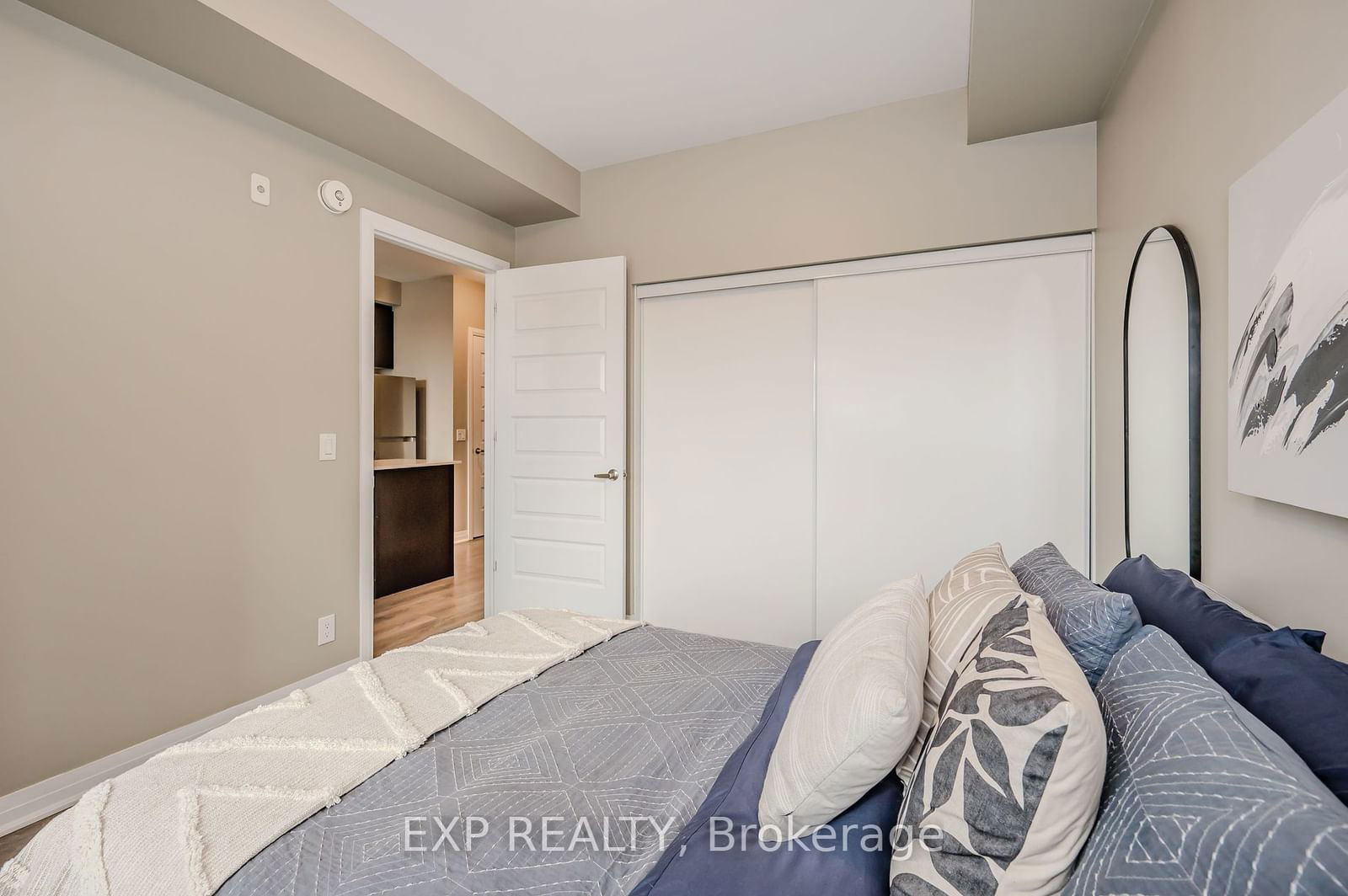 1105 Leger Way, unit 304 for sale - image #19