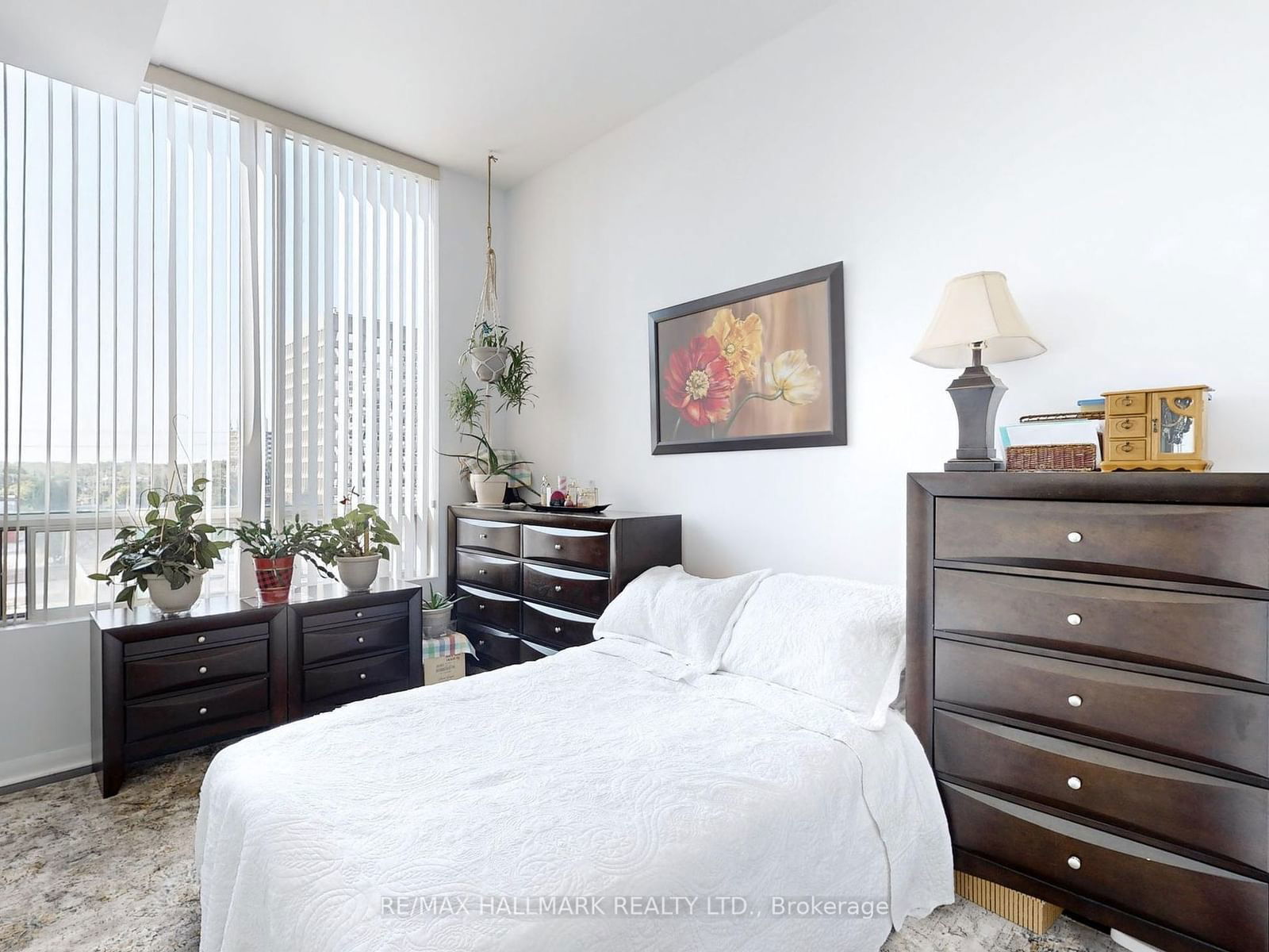 3391 Bloor St W, unit 517 for sale - image #12