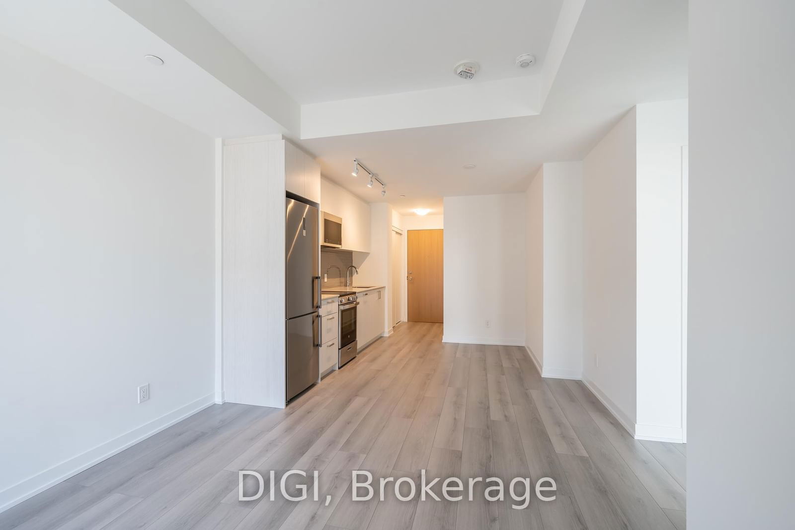 1787 St. Clair Ave W, unit 423 for rent - image #10