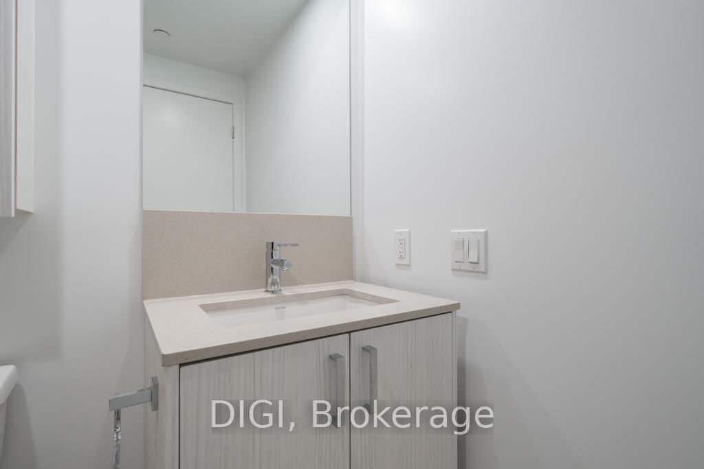 1787 St. Clair Ave W, unit 423 for rent - image #13