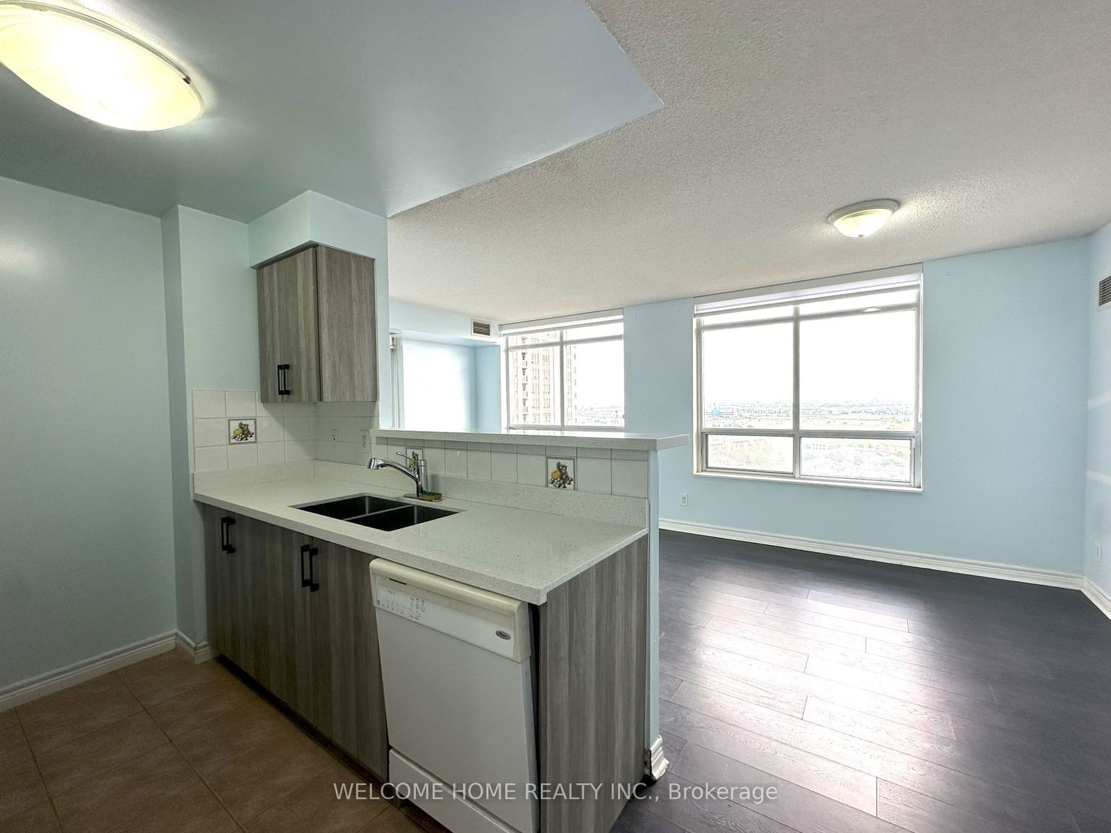 710 Humberwood Blvd, unit 2106A for rent