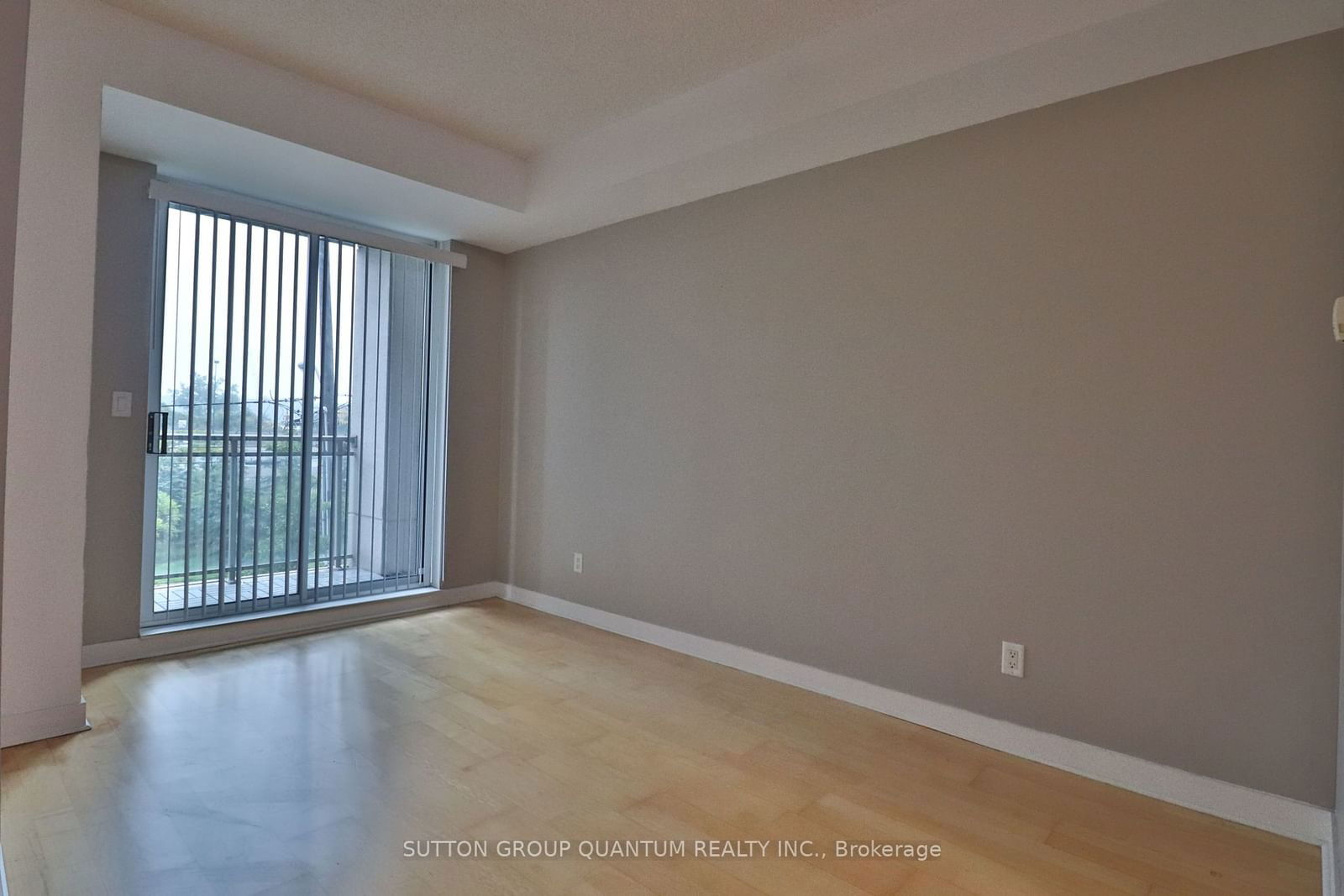 88 Palace Pier Crt, unit 310 for rent