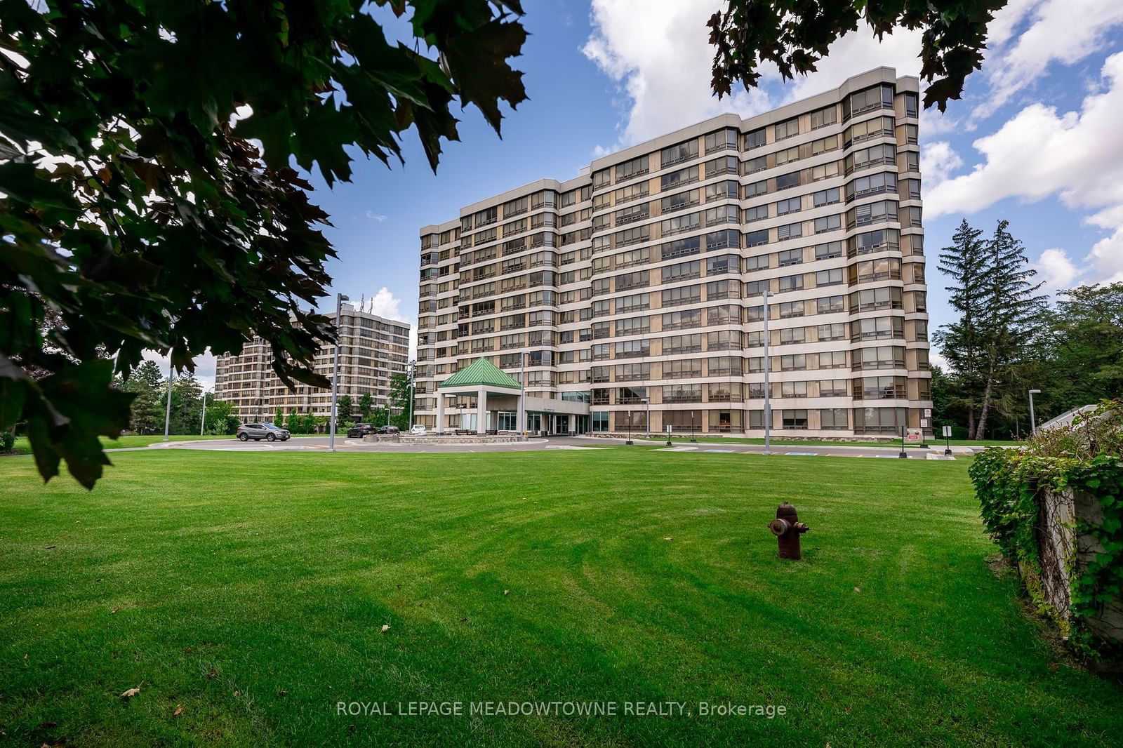 320 Mill St S, unit 1109 for sale - image #3